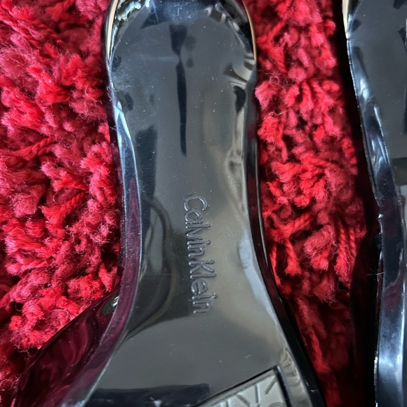 Calvin Klein heels/ sandals - Picture 3 of 6